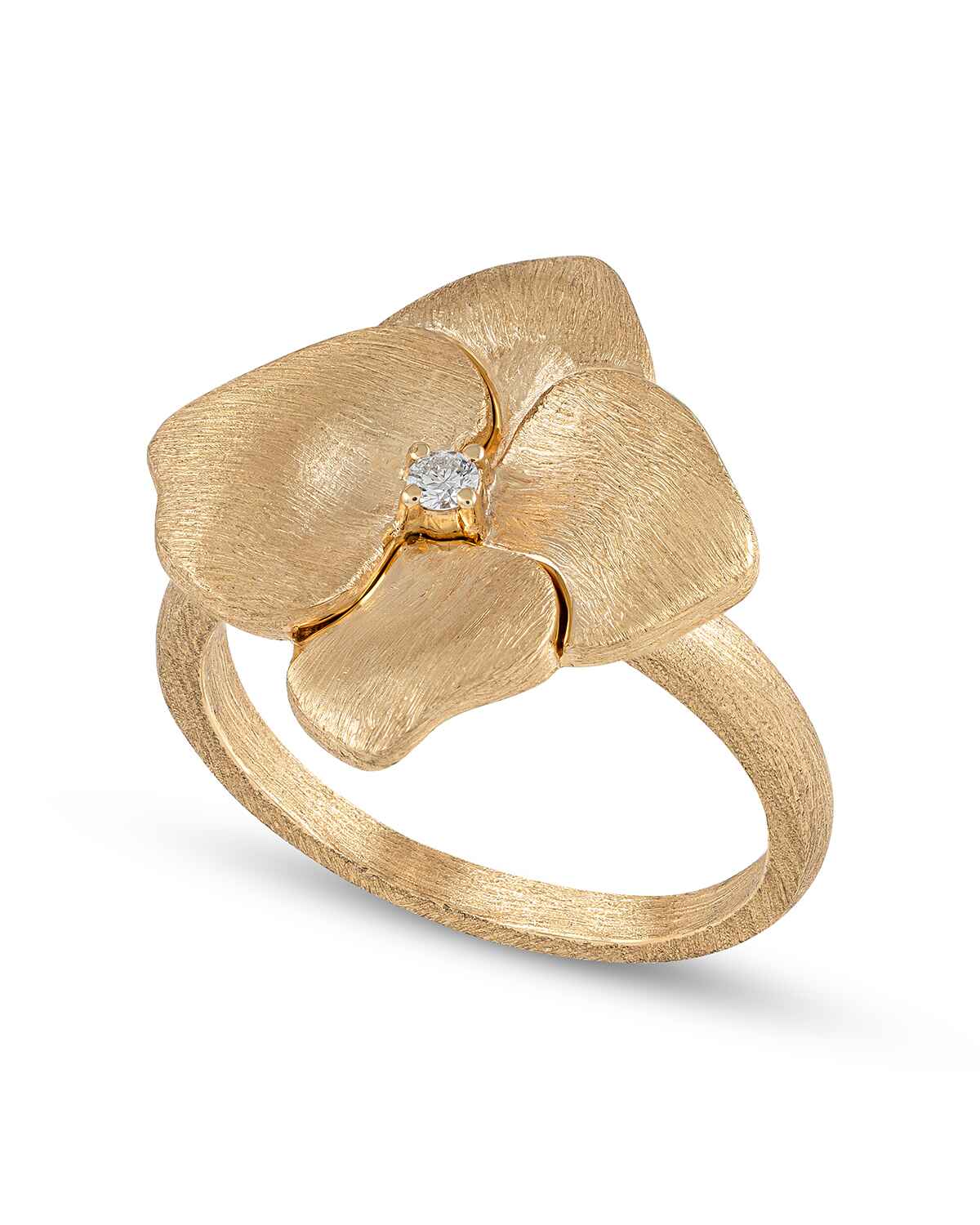 Ring-natural-jewelry-retouching-and-editing-lux-jewelry-retouch