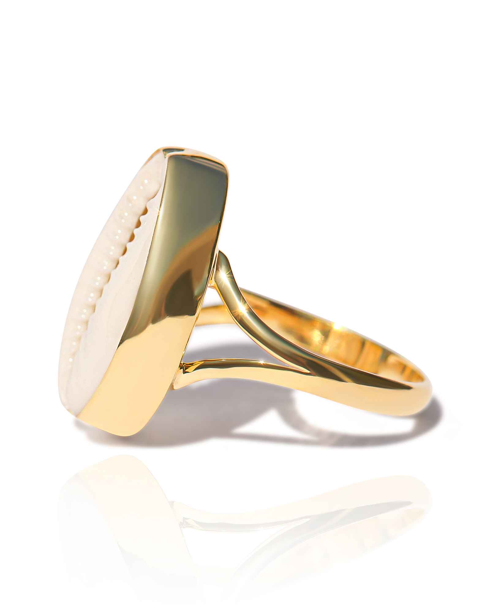 Ring-natural-jewelry-retouching-and-editing76-lux-jewelry-retouch