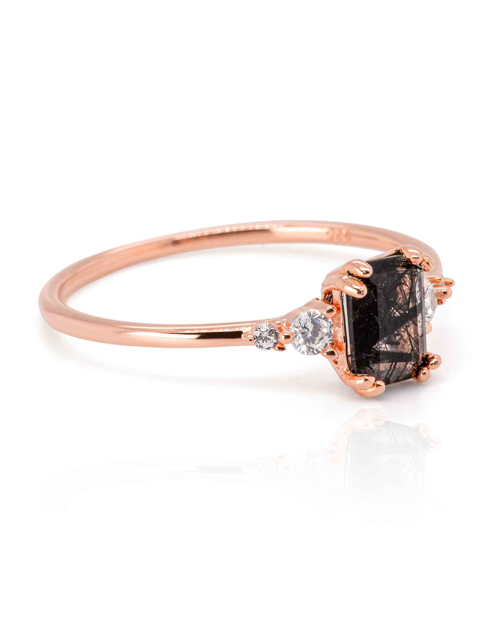 Ring-natural-jewelry-retouching-and-editing78-lux-jewelry-retouch