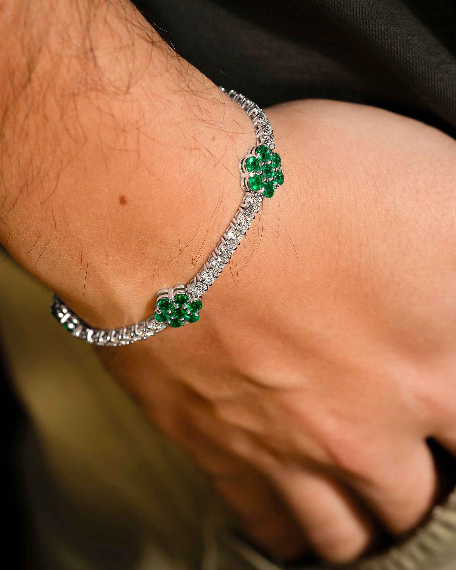 bracelet-natural-lifestyle-jewelry-retouching-and-editing2-lux-jewelry-retouch