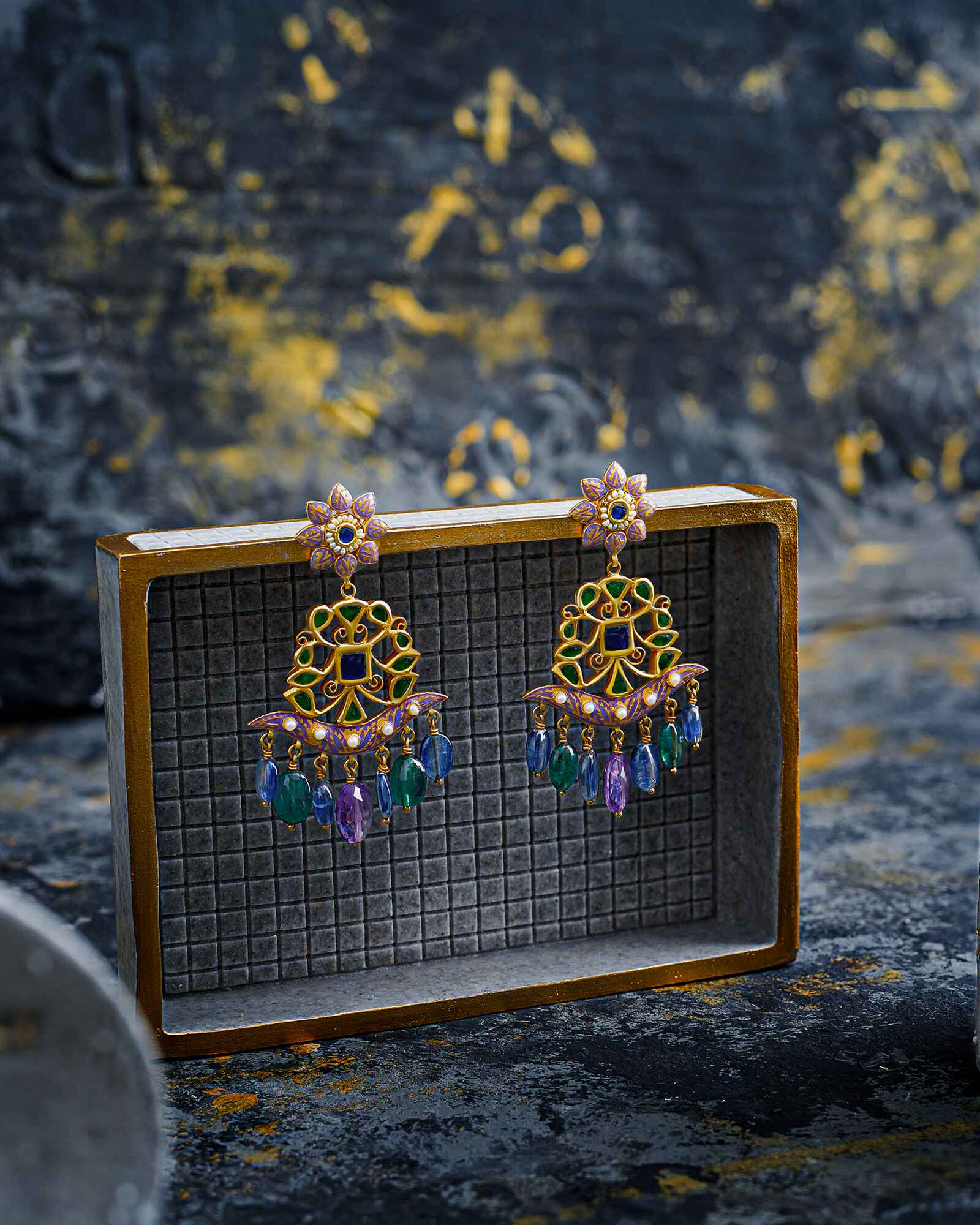 earrings-natural-lifestyle-jewelry-retouching-and-editing4-lux-jewelry-retouch